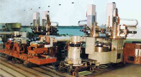 Q1-LX車(chē)輪柔性加工單元 